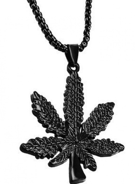 2025霸气wish爆款大叶子枫叶吊坠项链长款女士毛衣链跨境电商批发