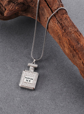 创意个性毛衣链女嘻哈蹦迪时尚5号香水瓶镶钻吊坠长款项链配饰