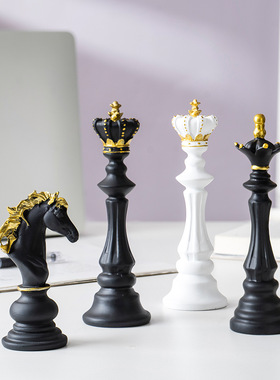 小号国际象棋摆件创意棋具国王战马王后摆设装饰品树脂工艺品