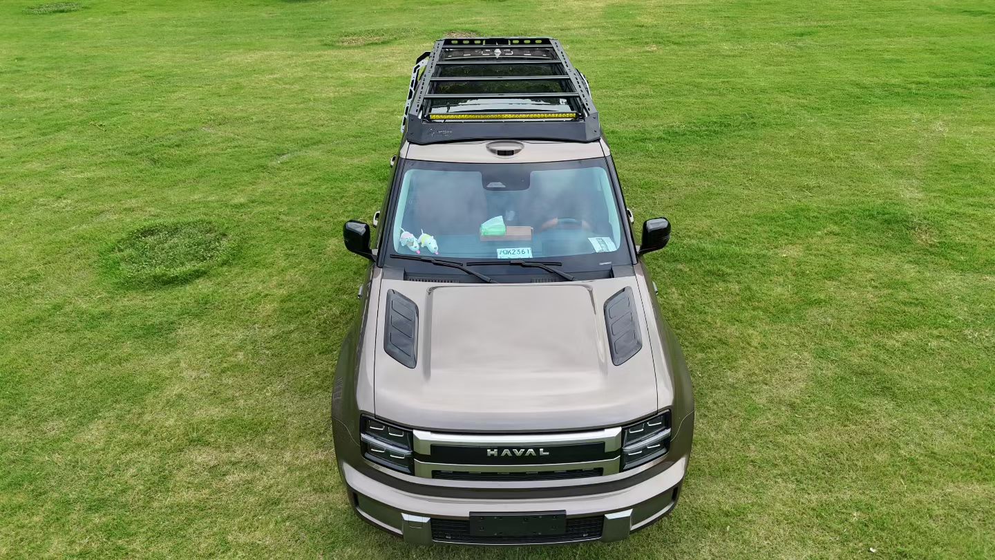 Great Wall H10 appearance upgrade and modification kit Great Wall H10 roof platform/ladder/mecha rear schoolbag kit