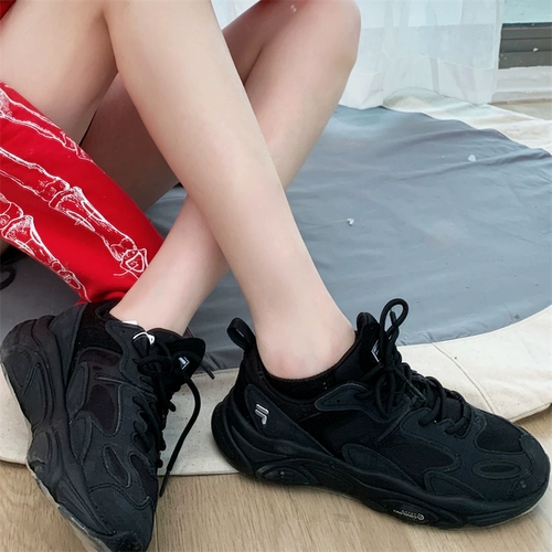 Fila Fila Mars Shoes Мужчины и женские кроссовки 2024 Осень и зима новые спортивные туфли для папы F12MF12W141116