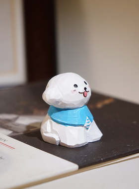 “白色小泰迪”手工木雕小摆件