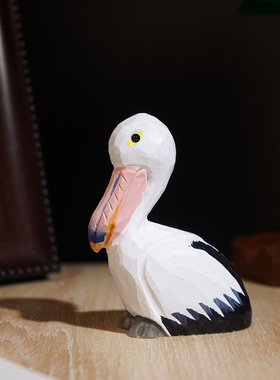 “醍醐灌顶”鹈鹕手工木雕小摆件