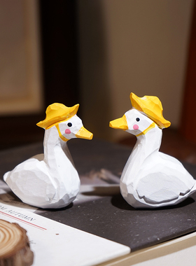 黄帽小白鸭手工木雕小摆件