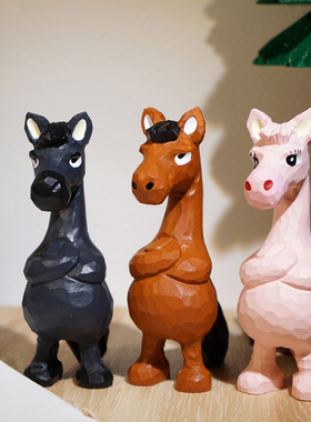 “天选高冷拽马”手工木雕小摆件工位办公桌面创意马年同事礼物