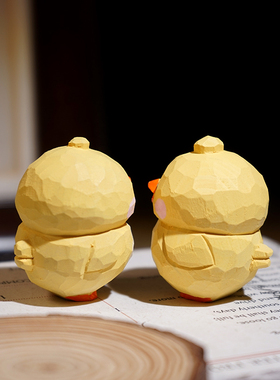 尖嘴小黄鸡手工木雕小摆件