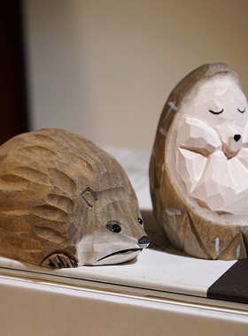 【少量清仓】萌萌小刺猬手工木雕摆件可爱办公室电脑桌面装饰品