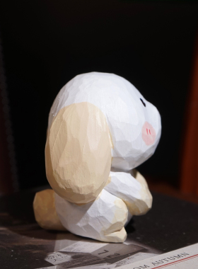 “好运小兔”手工木雕小摆件