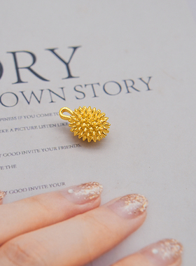 新款磨砂榴莲吊坠仿黄金月中兔