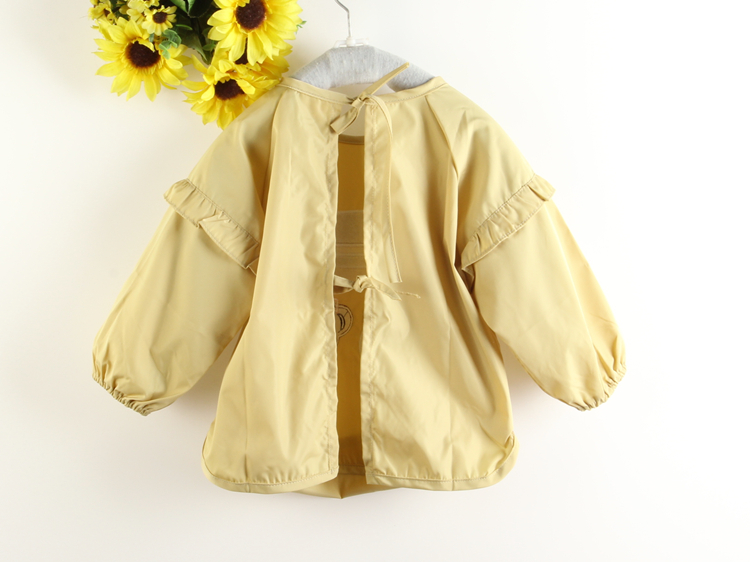 Autumn and winter children's smocks are waterproof and stain-proof