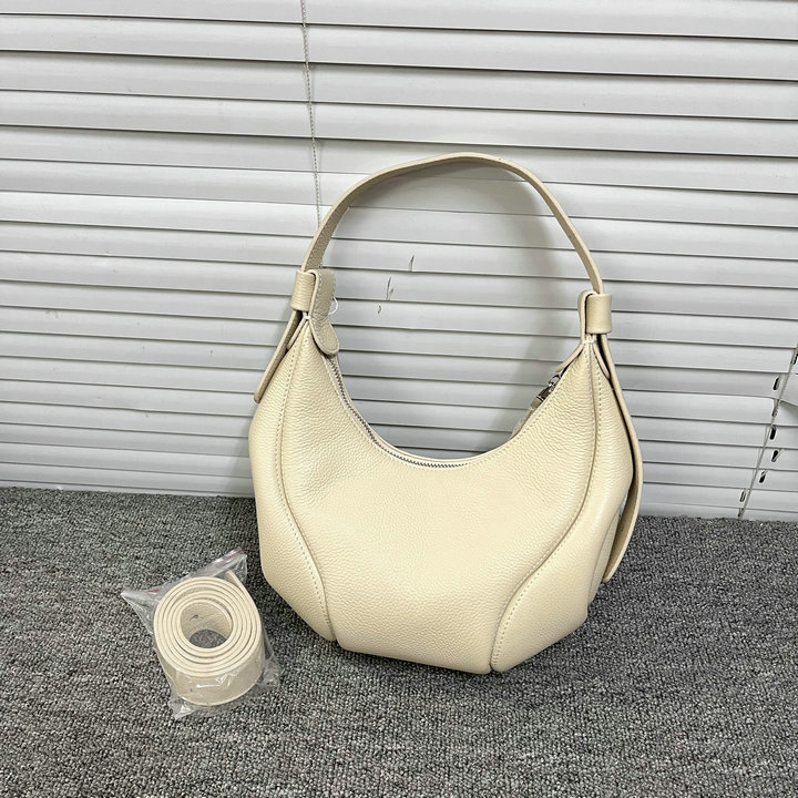 商场撤柜~togo头层牛皮单肩腋下包真皮通勤牛角包斜挎包女尾货 - 图1