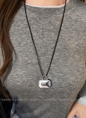 银色手提包吊坠项链女2026新款