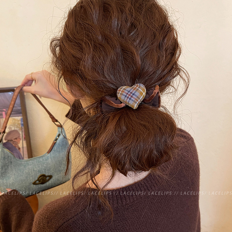 气质格纹爱心大肠发圈女2025新款巨好看扎头发绳百搭头绳头花发饰,淘宝优惠券,粉丝福利购,淘宝优惠卷