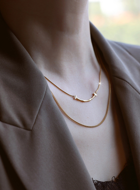 ZOXI不掉色双层笑脸项链叠戴女款