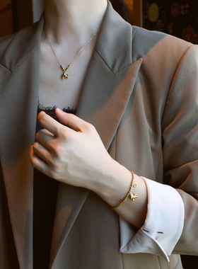 ZOXI本命年碎碎金小马项链女款