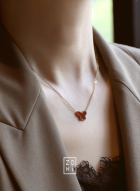ZOXI不掉色红色玛瑙蝴蝶项链轻奢