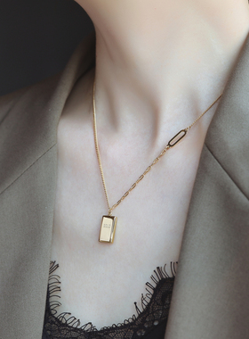 ZOXI轻奢高级感小金砖项链不掉色
