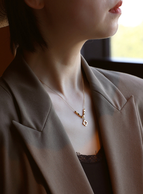 ZOXI碎金子四叶草项链钛钢不掉色