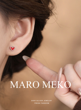 MaroMeko通体999银爱心猫咪耳钉