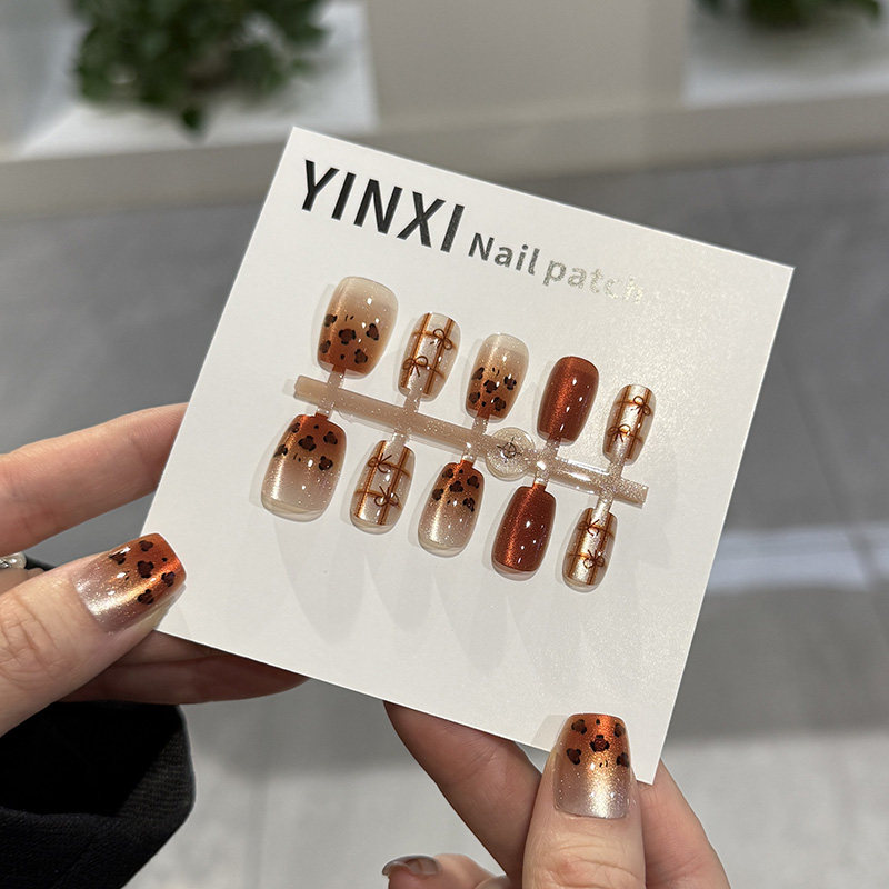 豹纹渐变猫眼穿戴甲成品美拉德格纹卡通短款焦糖美甲贴片可拆卸,淘宝优惠券,粉丝福利购,淘宝优惠卷