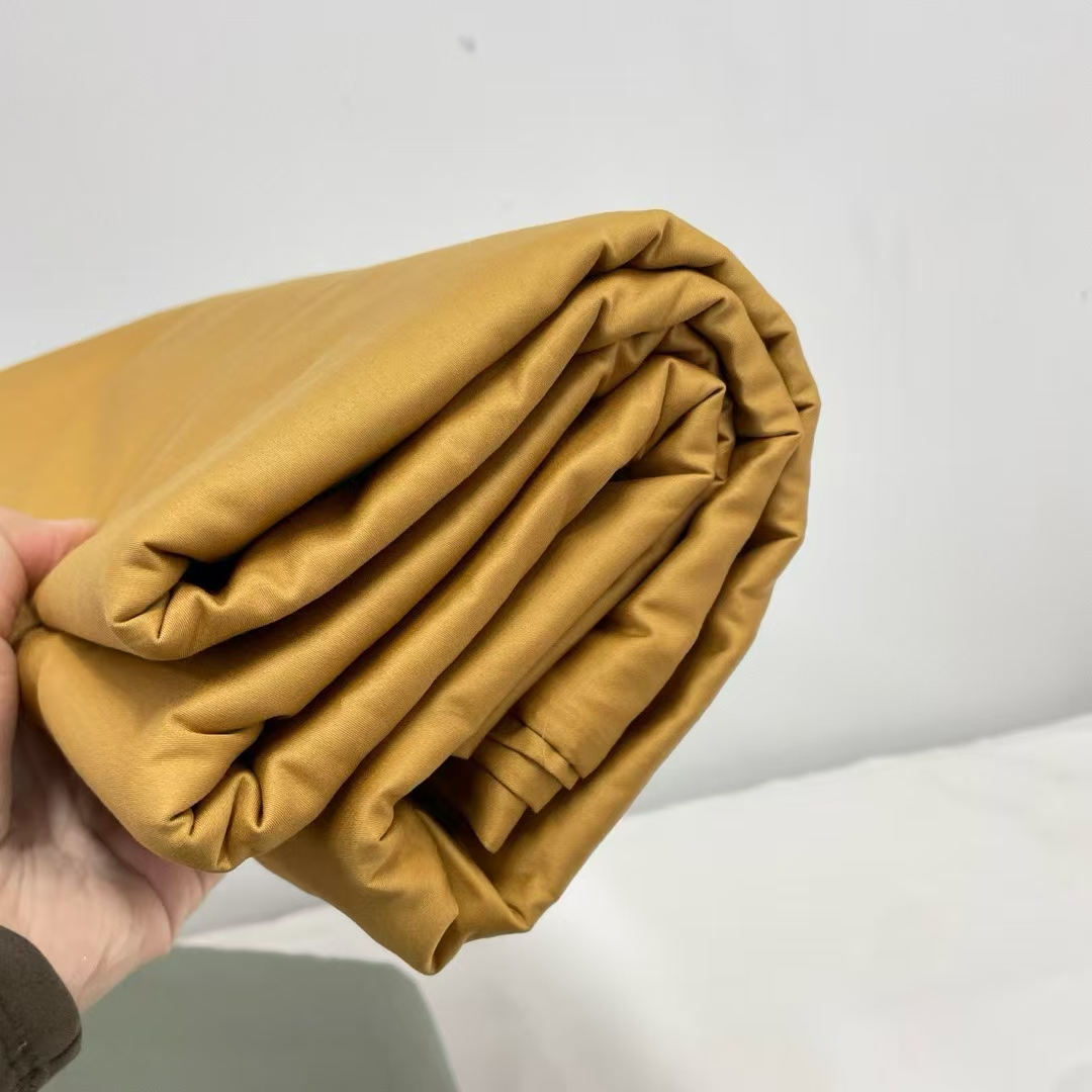 外贸订单剩余面料60支长绒棉贡缎300根标准被套单品 200x230-图0