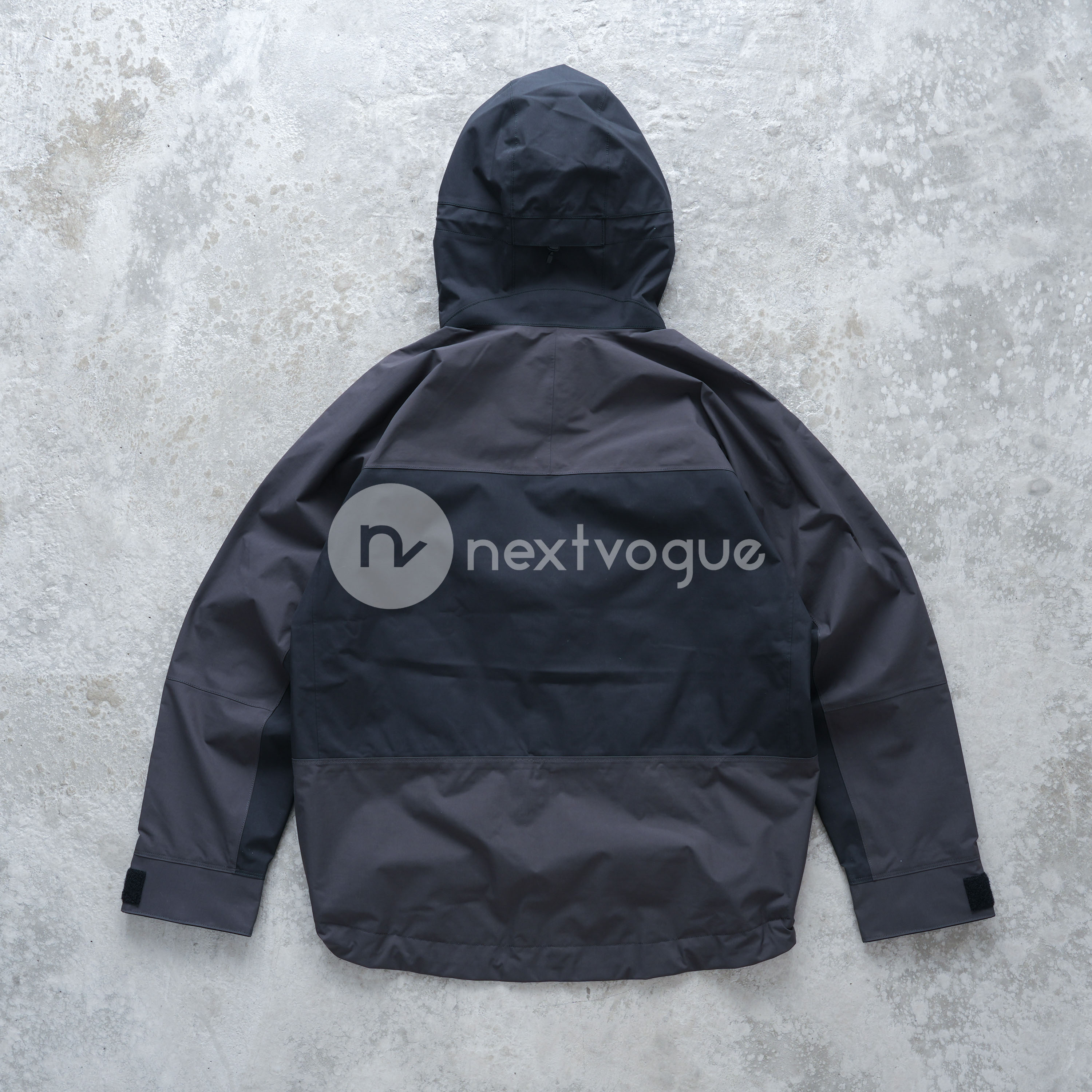 【NextVogue】GOLDWIN PERTEX UNLIMITED 2L 连帽冲锋衣夹克24ss - 图0