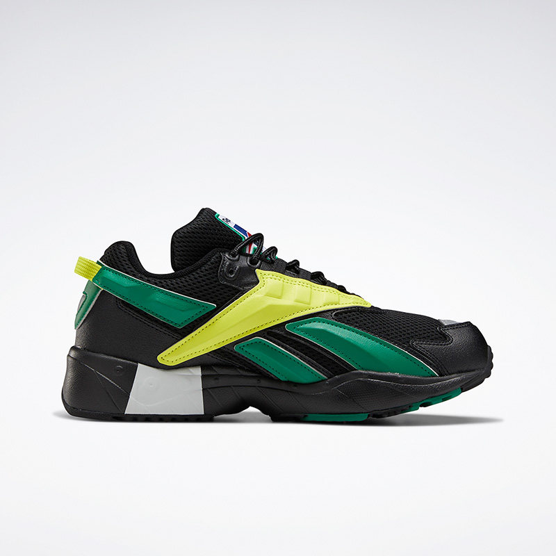  reebok板鞋/休闲鞋