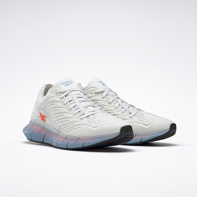  reebok跑步鞋