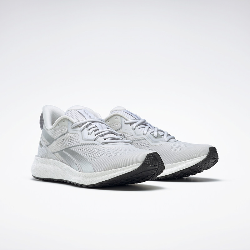 reebok forever floatride跑步鞋 reebok跑步鞋