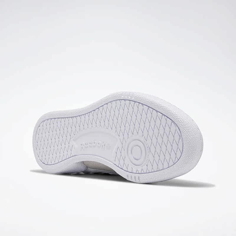  reebok板鞋/休闲鞋