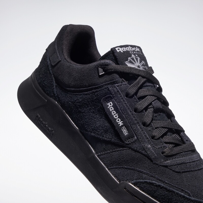  reebok板鞋
