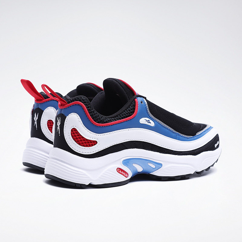  reebok板鞋/休闲鞋