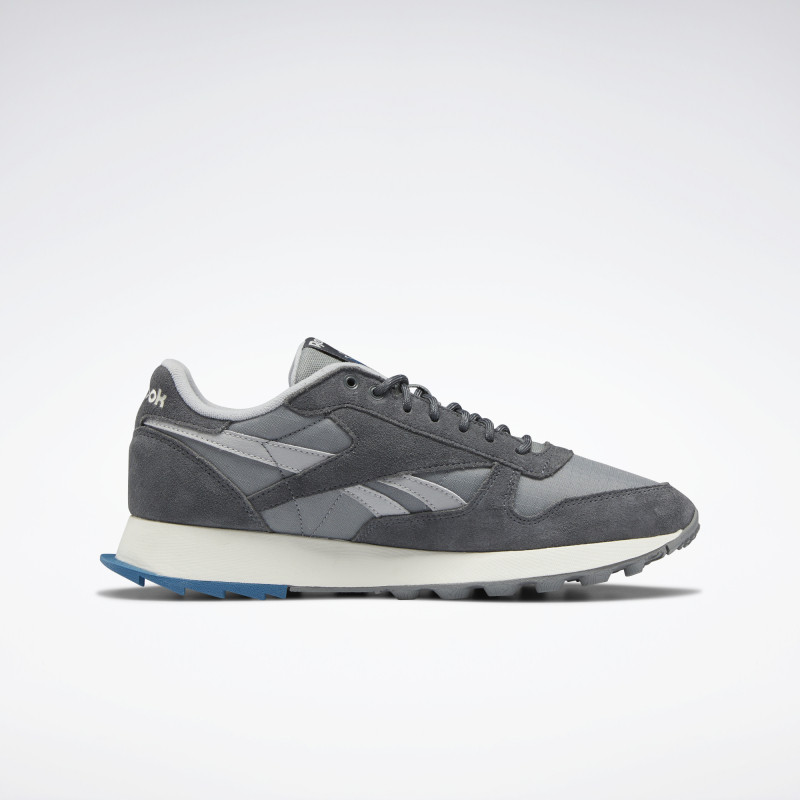  reebok板鞋/休闲鞋
