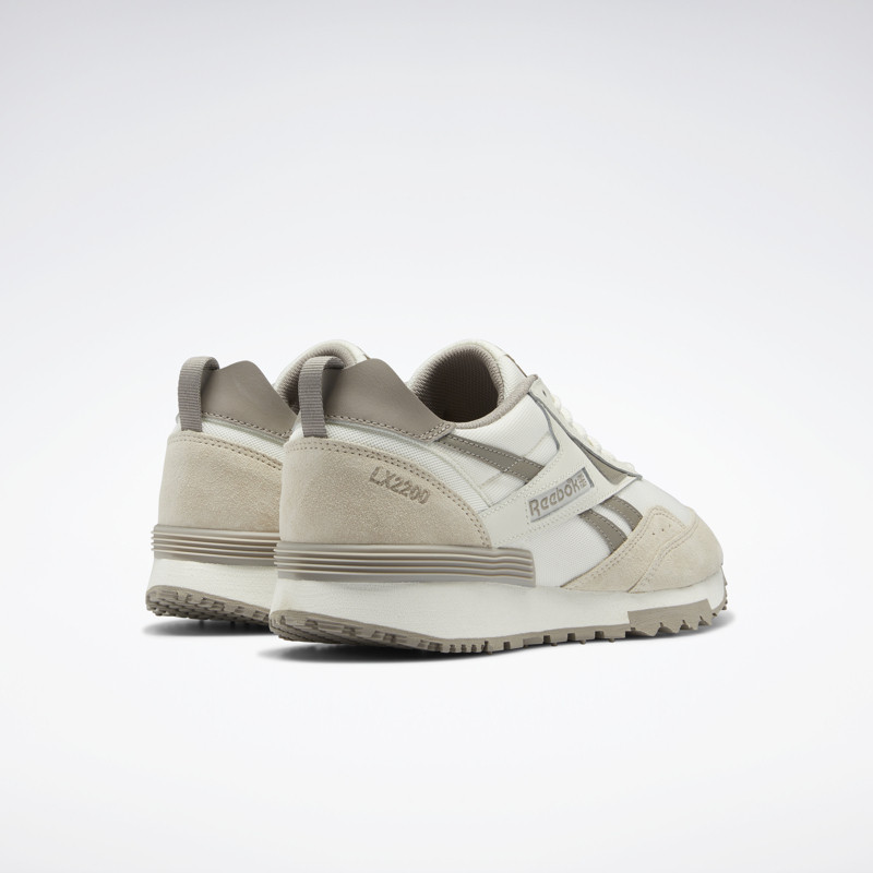  reebok板鞋/休闲鞋