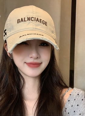 破洞水洗棉字母刺绣棒球帽女秋