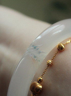 天然胖圆条玉髓秀气风玛瑙手镯