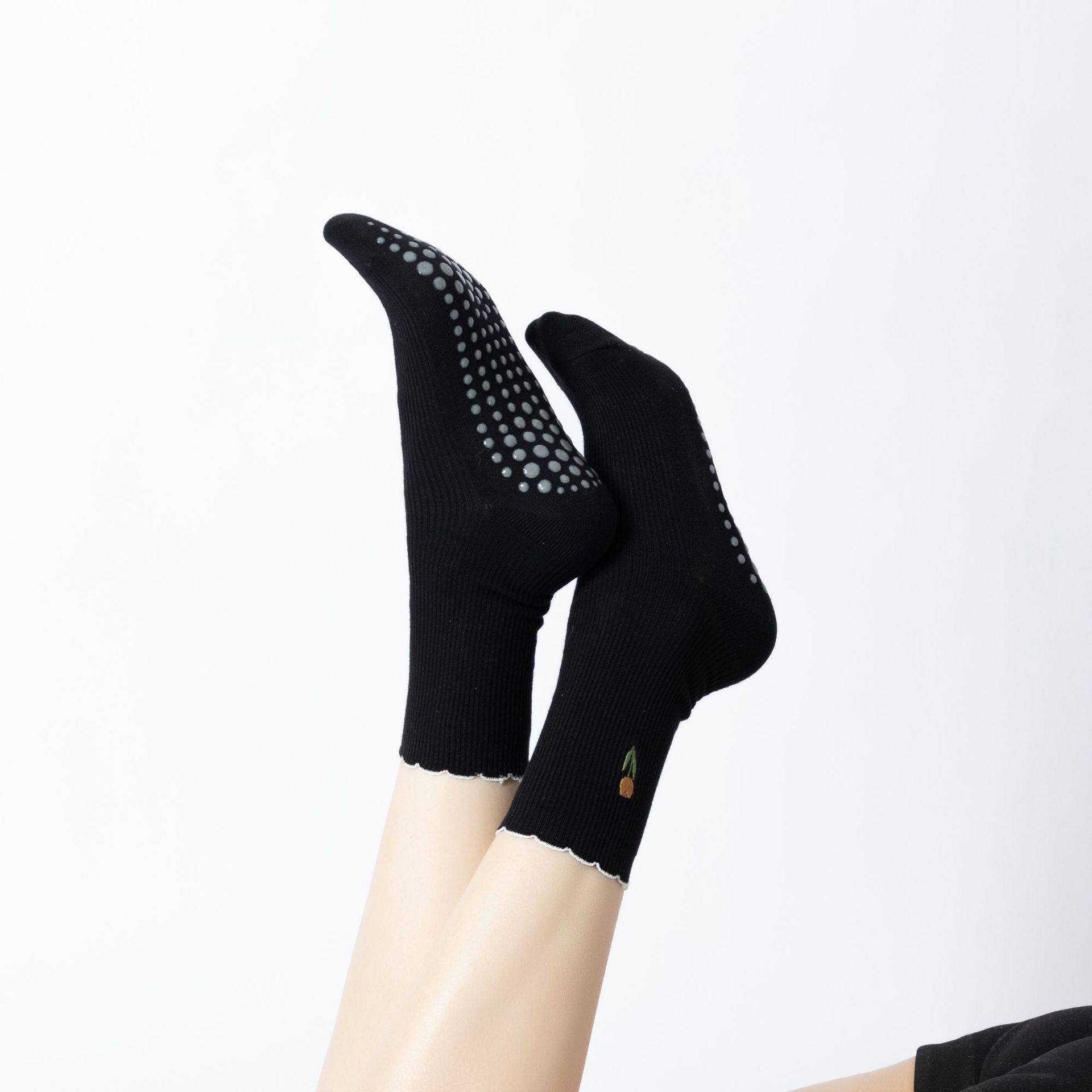 外贸春秋新品花朵刺绣瑜伽袜日式学院风百搭地板袜美腿健身简约,淘宝优惠券,粉丝福利购,淘宝优惠卷