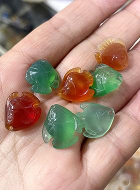 天然冰透玛瑙多宝鱼小提溜 绿玉髓小鱼热带鱼DIY配饰挂件玉坠