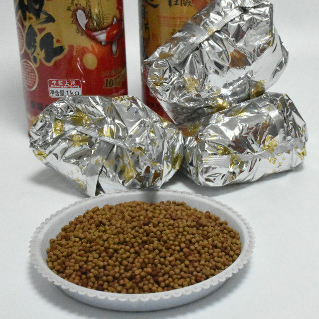 推荐润色鼎极红超红版锦鲤金鱼能量增艳用饵料鱼饲料鱼粮瓶装中粒,淘宝优惠券,粉丝福利购,淘宝优惠卷