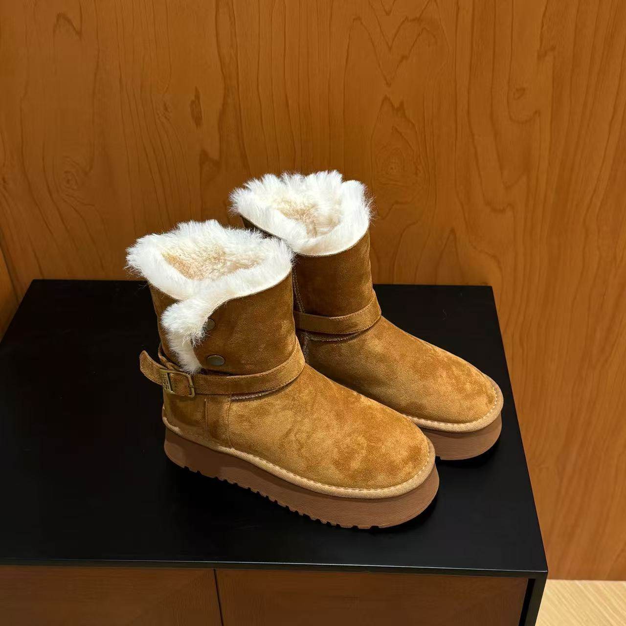 H55女鞋圣彼得冬令时2025冬季新款圆头厚底氛围感时尚超厚雪地靴,淘宝优惠券,粉丝福利购,淘宝优惠卷