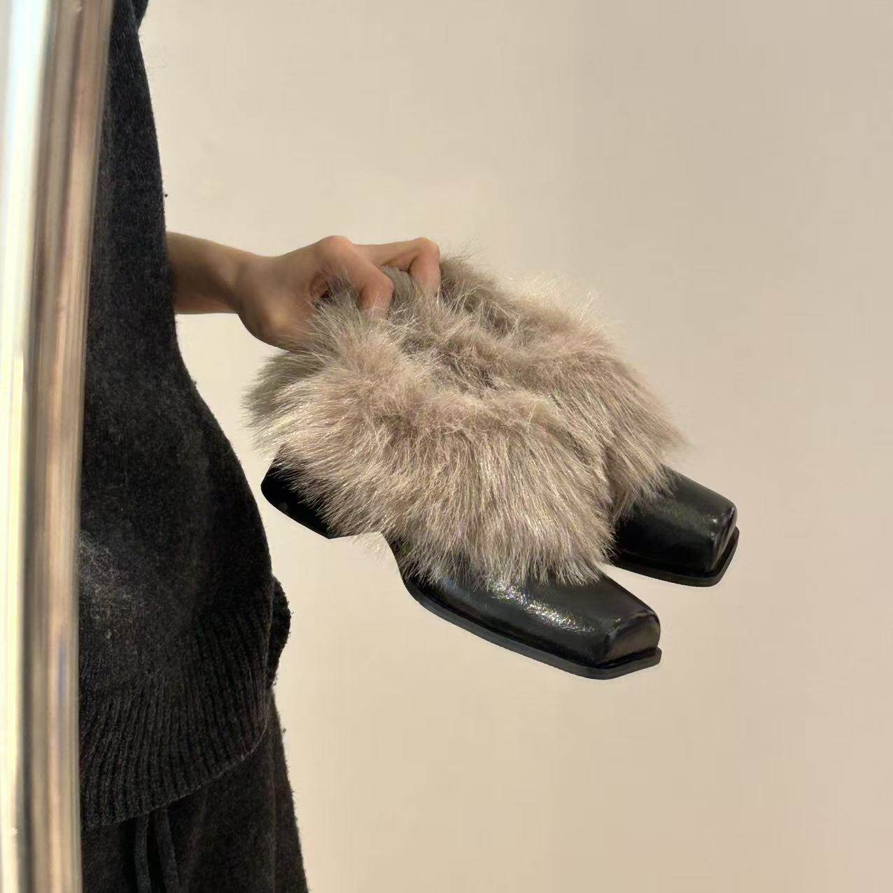 H55女鞋浮世绘2025冬季新款复古法式毛毛粗跟时尚保暖方头小高跟,淘宝优惠券,粉丝福利购,淘宝优惠卷