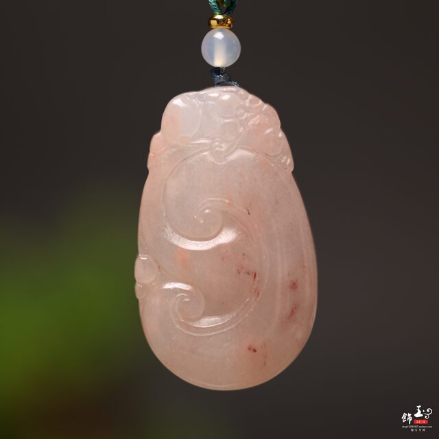 Xinjiang Golden Silk Jade Auspicious Ruyi Jade Pendant Pink Peach Blossom Stuffed Life Ruyi Necklace Jade Pendant Sweater Chain