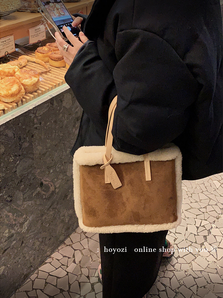 【小优家包包】HOYOZI真羊毛毛托特包女包单肩斜挎秋冬手提菜篮子,淘宝优惠券,粉丝福利购,淘宝优惠卷
