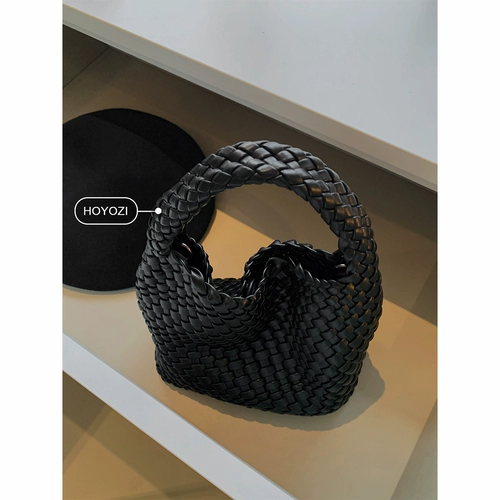 Высококачественная маленькая плетеная барсетка, модная демисезонная сумка через плечо, коллекция 2023