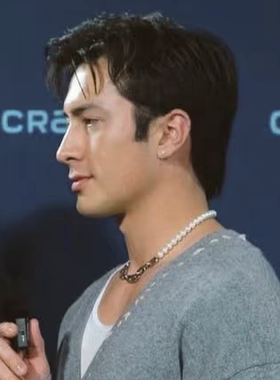 巅峰对决 哈德森威廉姆斯Hudson Williams同款钛钢环扣拼珍珠项链