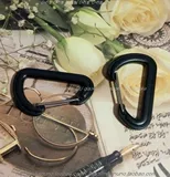 Черный формальдегид скалолаза