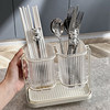 Can be used on the countertop and can be wall-mounted. The chopstick holder is moisture-proof and rust-proof.