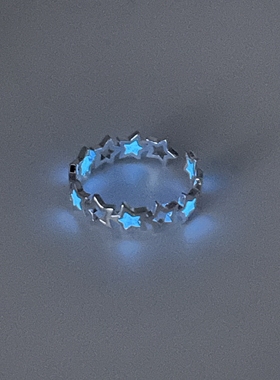 头号家！无聊了戴个发光的星星指环！创意夜光五角星锆石铜戒指