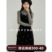 Dozing Rabbit Black Printed Velvet Skirt Woman Winter Small Subfa Style Retro Closets Cashew Slim Temperament Long Style Dress