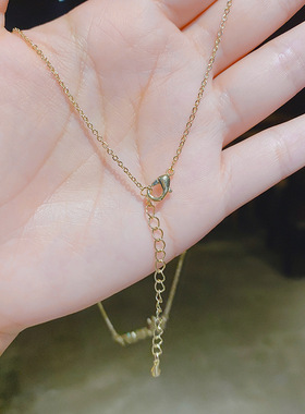 2022新品潮真金电镀铜微镶锆石冷淡风锁骨链字母百搭小清新项链女